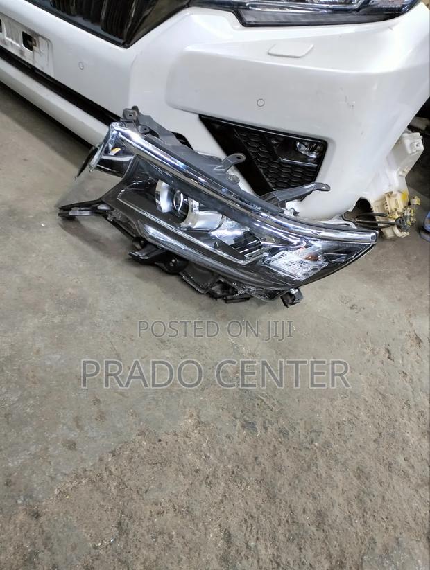 Prado J150 2017 to 2021 Headlight Xenon - thumbnail 2