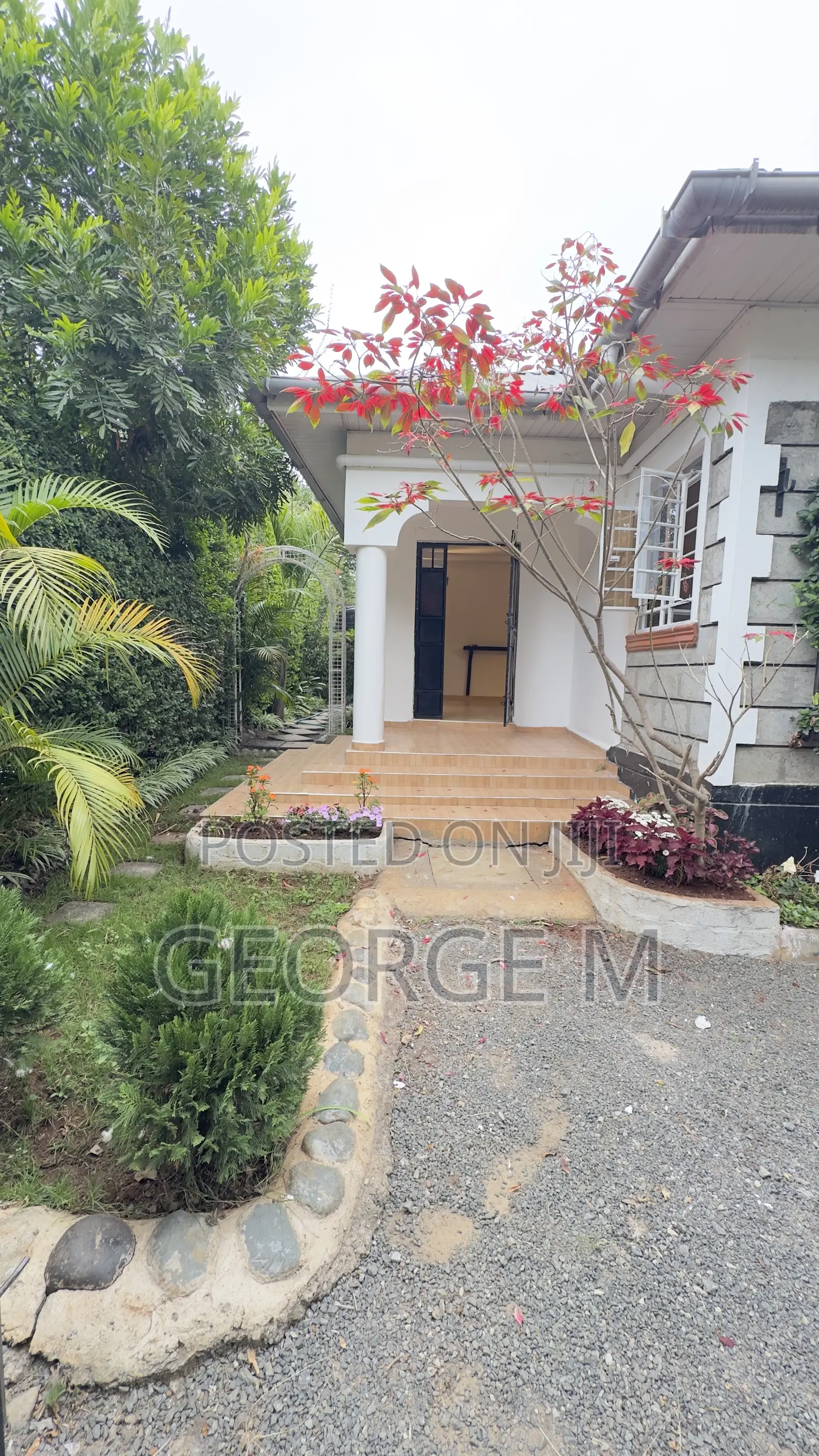 4bdrm Bungalow in Taifa Court, Nkoroi for sale