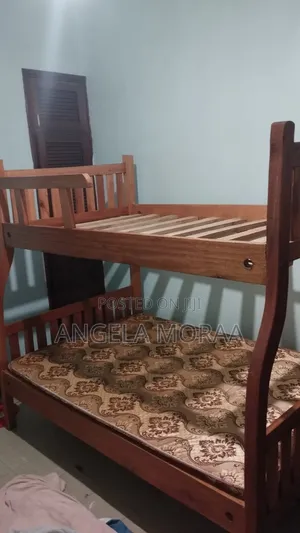 1 Bed and 2 Mattresses