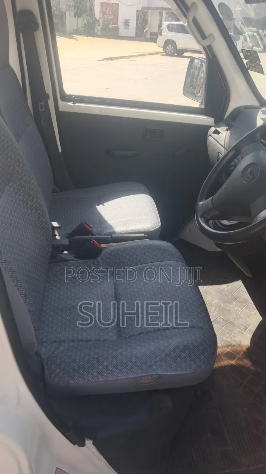 Daihatsu Hijet 2017 White