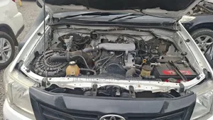 Toyota Hilux 2010 White