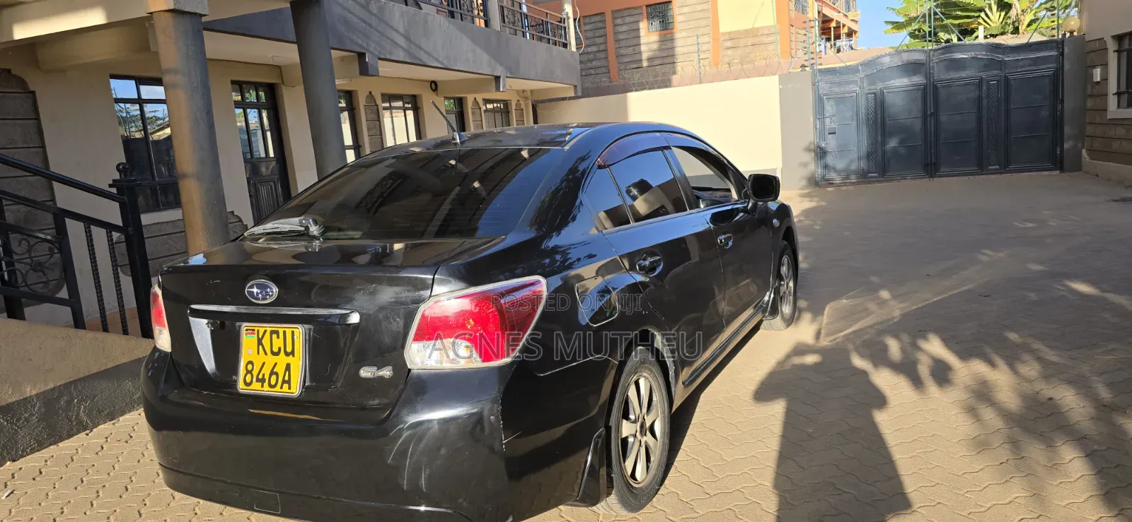 Subaru 1600 2013 Black