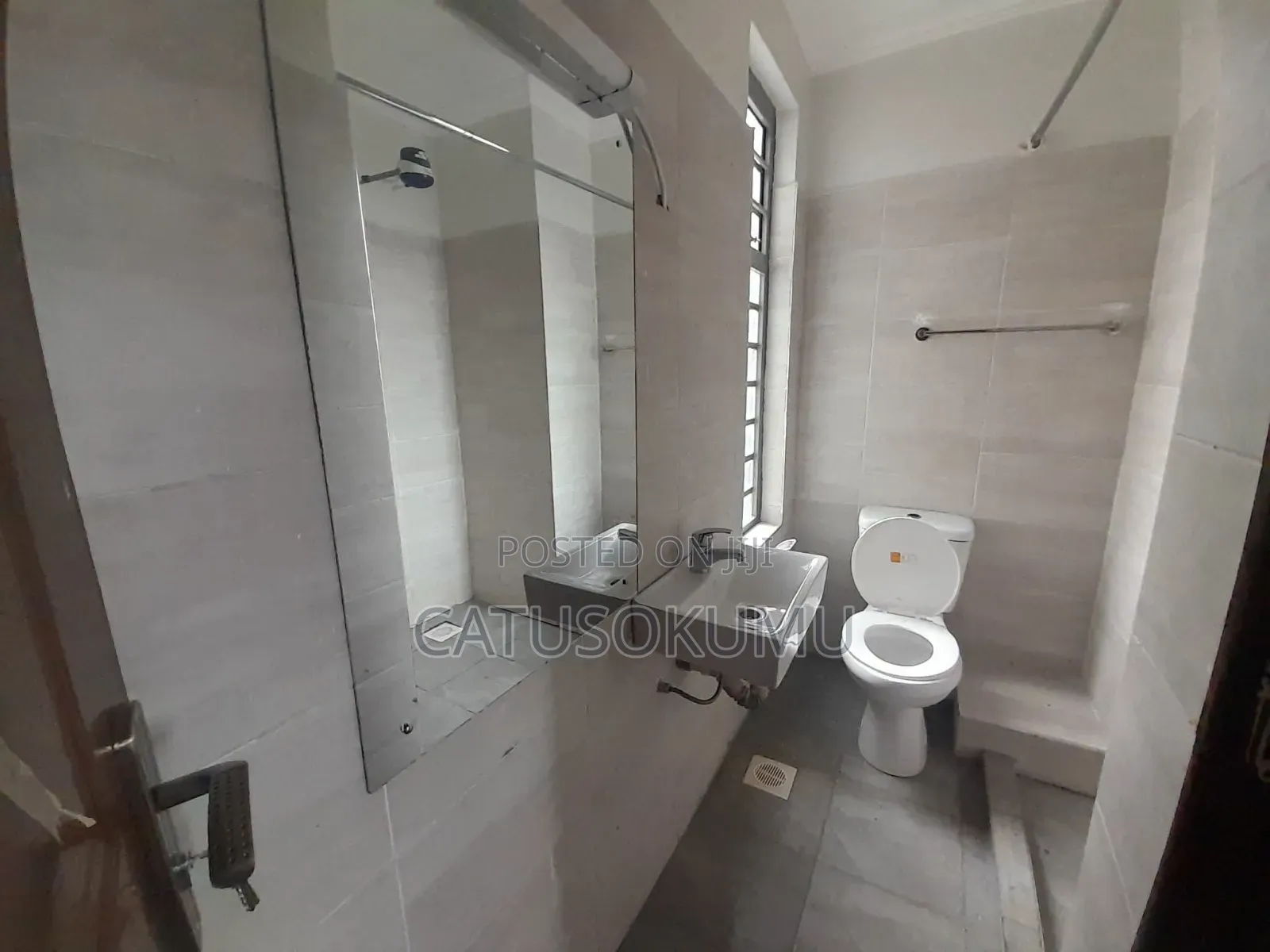 3bdrm Maisonette in Syokimau, Gateway Mall Area for rent