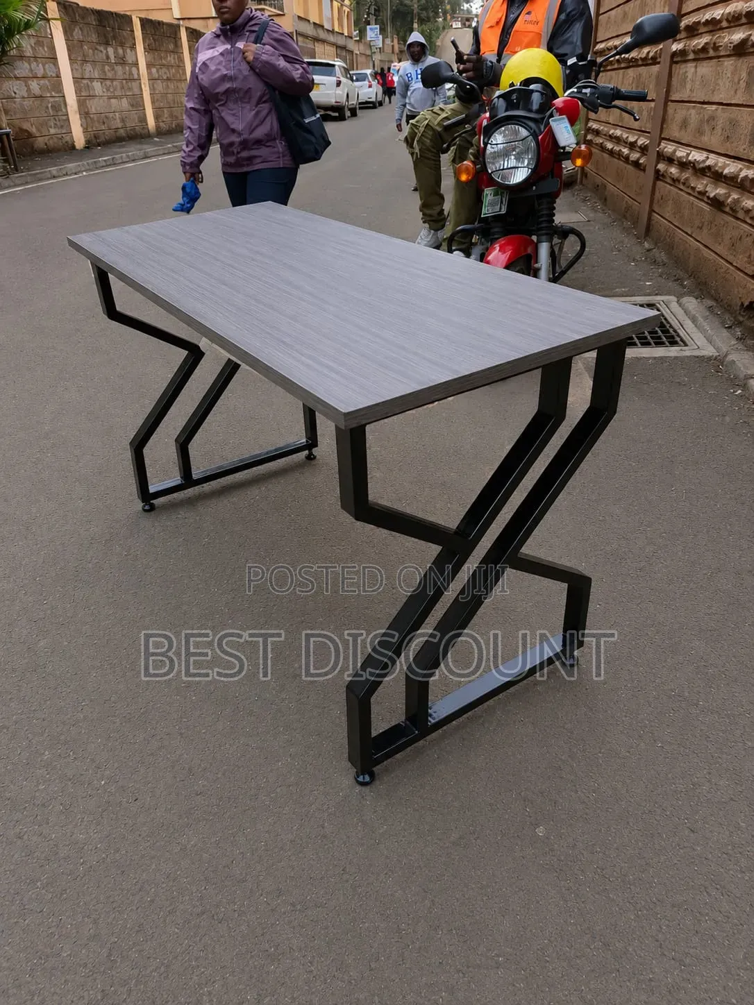 Office Table With Metal- Stand