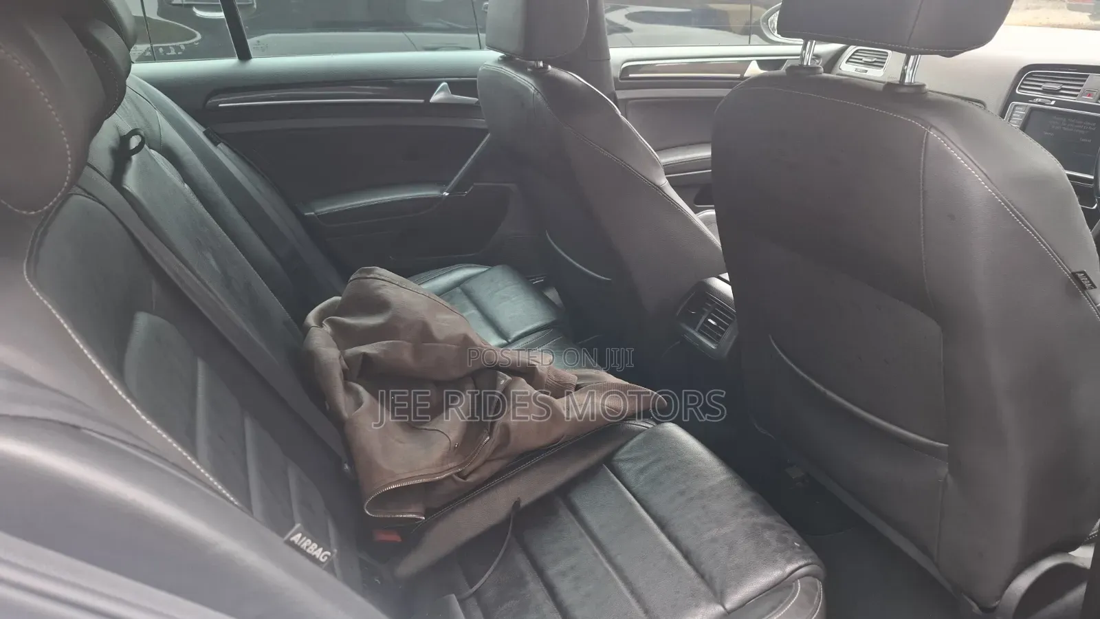 Volkswagen Golf 2019 White