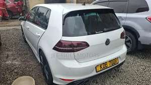 Volkswagen Golf 2019 White