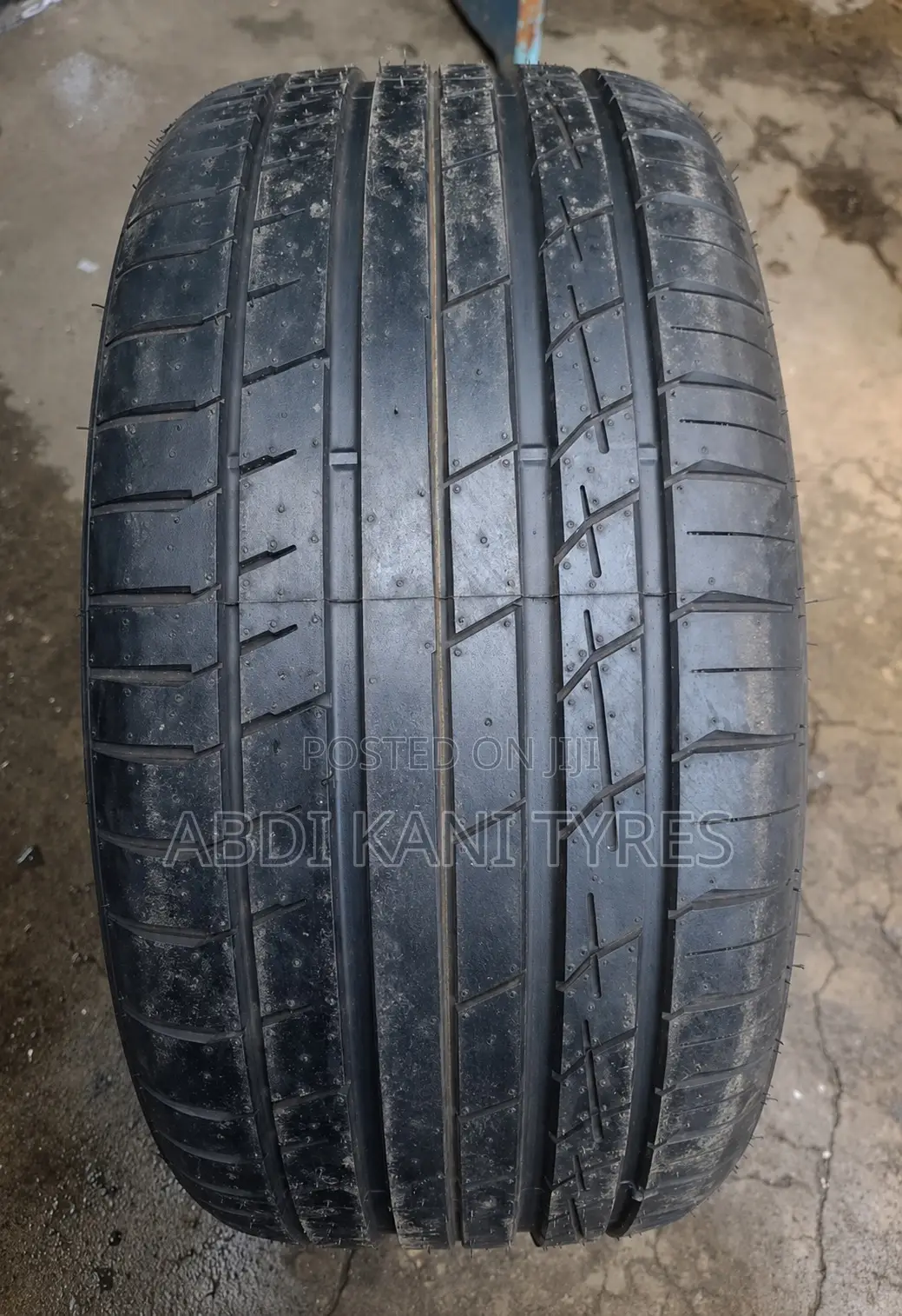 305/35r23 Accelera Tires
