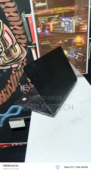 Laptop Fujitsu Lifebook U727 8GB Intel Core i5 SSD 128GB