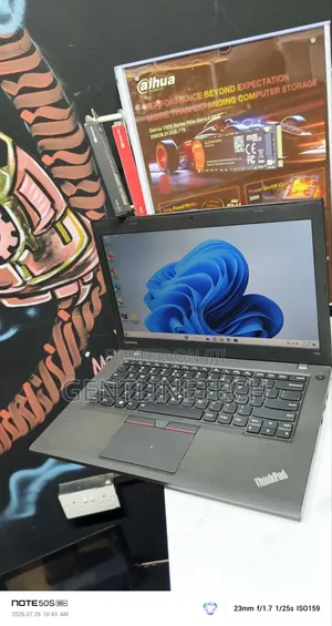 Laptop Lenovo ThinkPad T460 8GB Intel Core i5 HDD 500GB