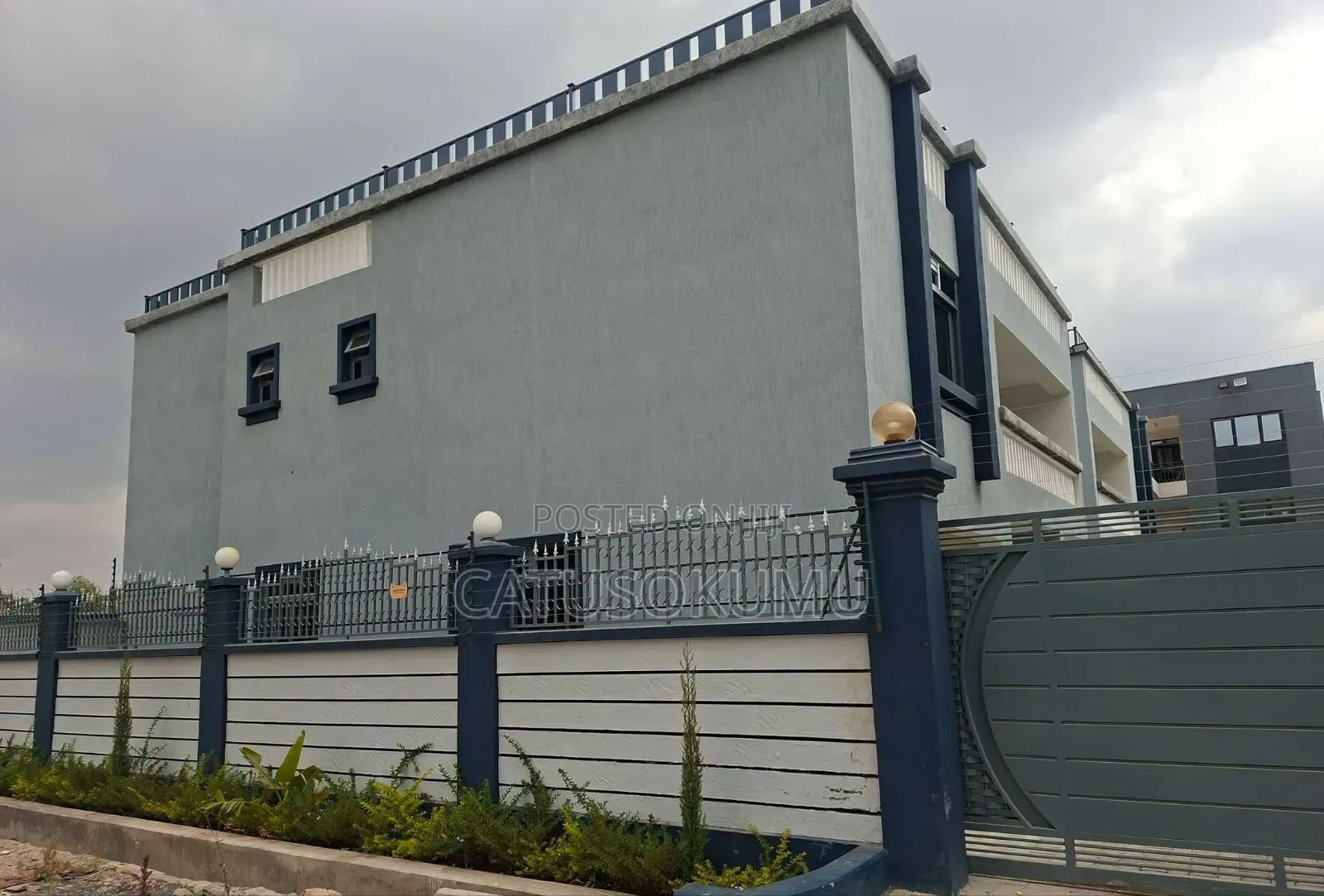 5bdrm Maisonette in Syokimau, Gateway Mall Area for rent
