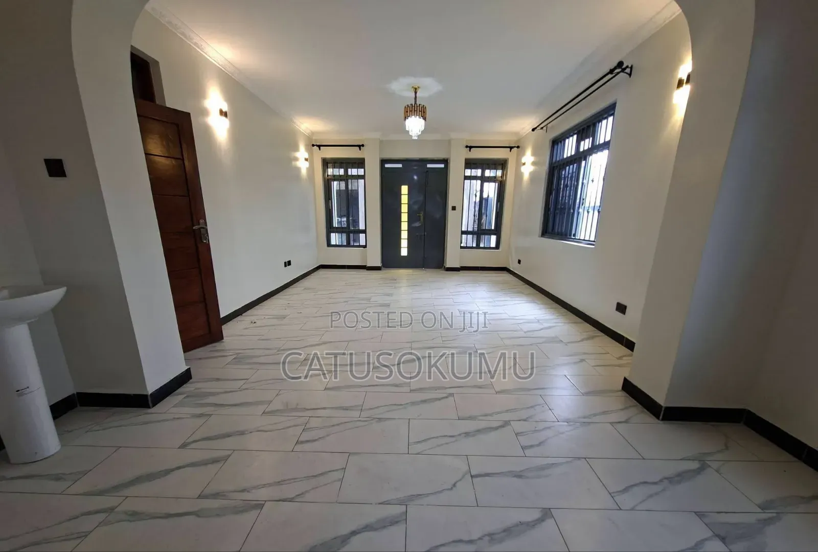 5bdrm Maisonette in Syokimau, Gateway Mall Area for rent