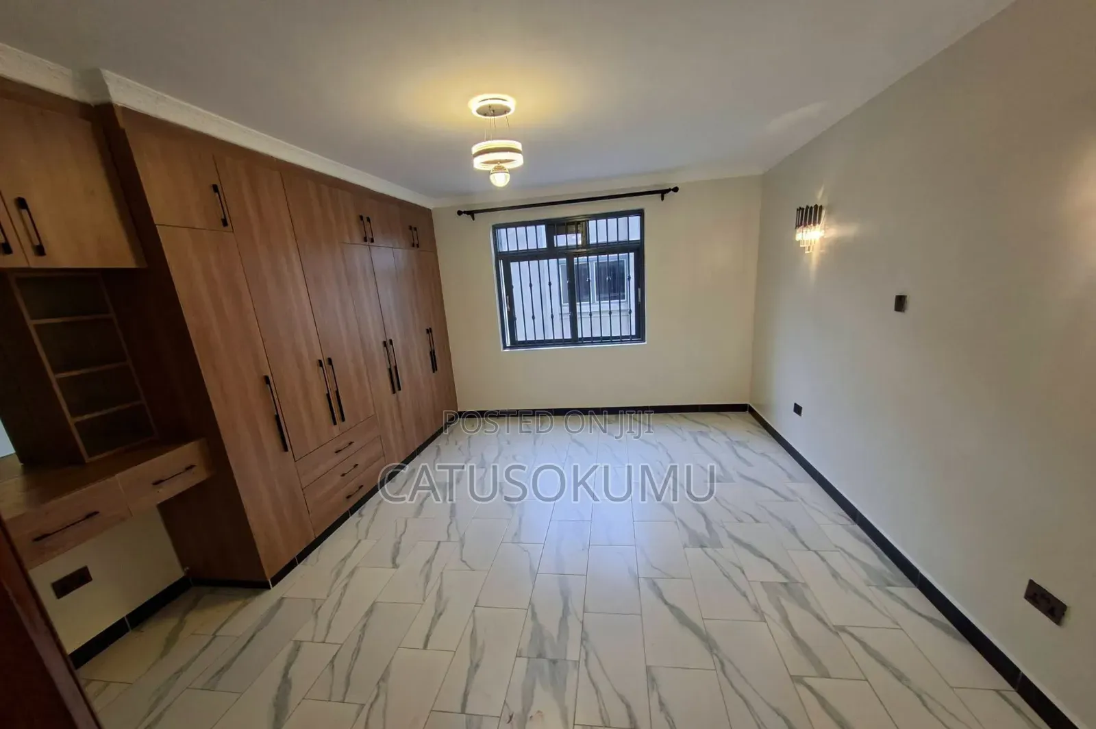 5bdrm Maisonette in Syokimau, Gateway Mall Area for rent