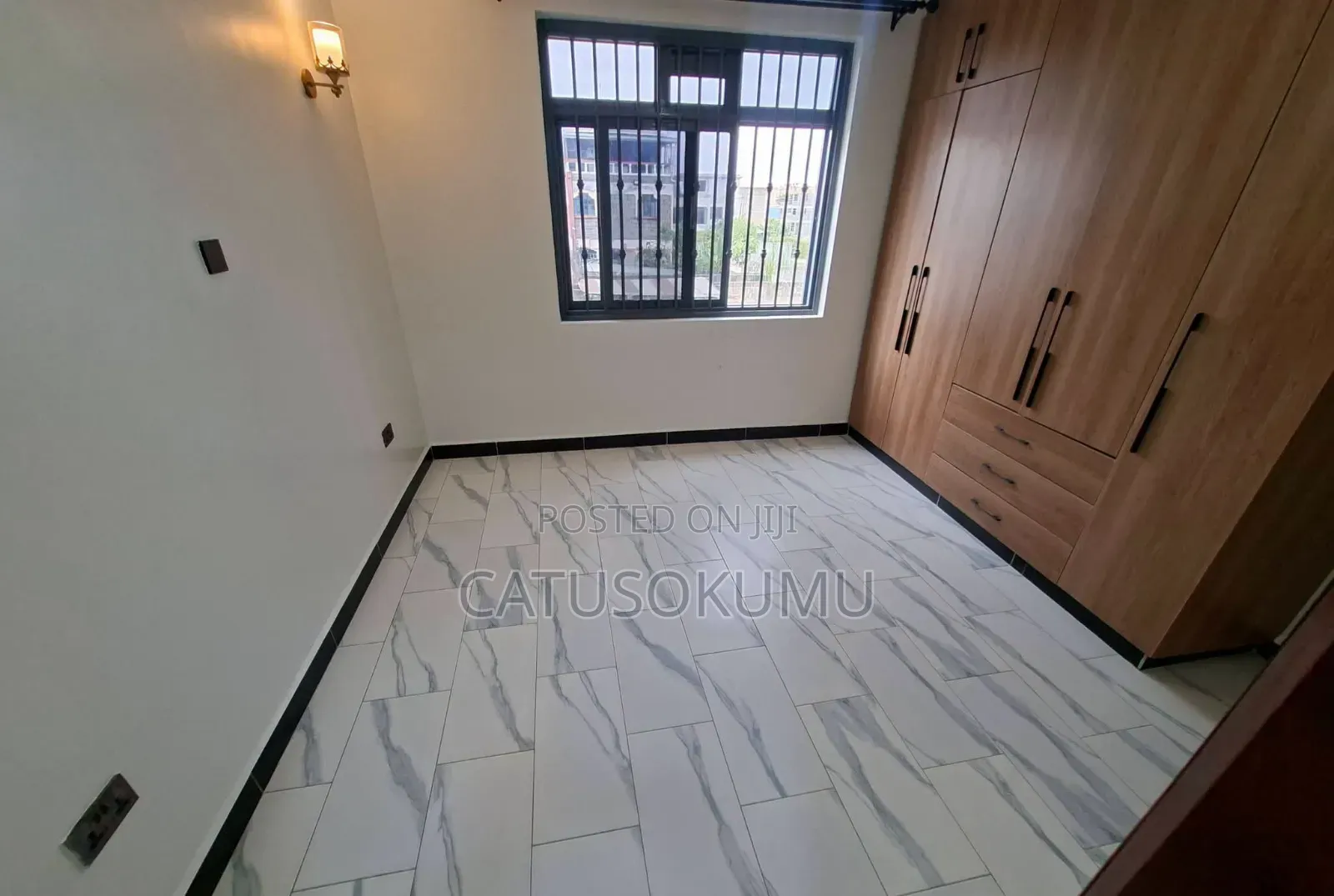 5bdrm Maisonette in Syokimau, Gateway Mall Area for rent