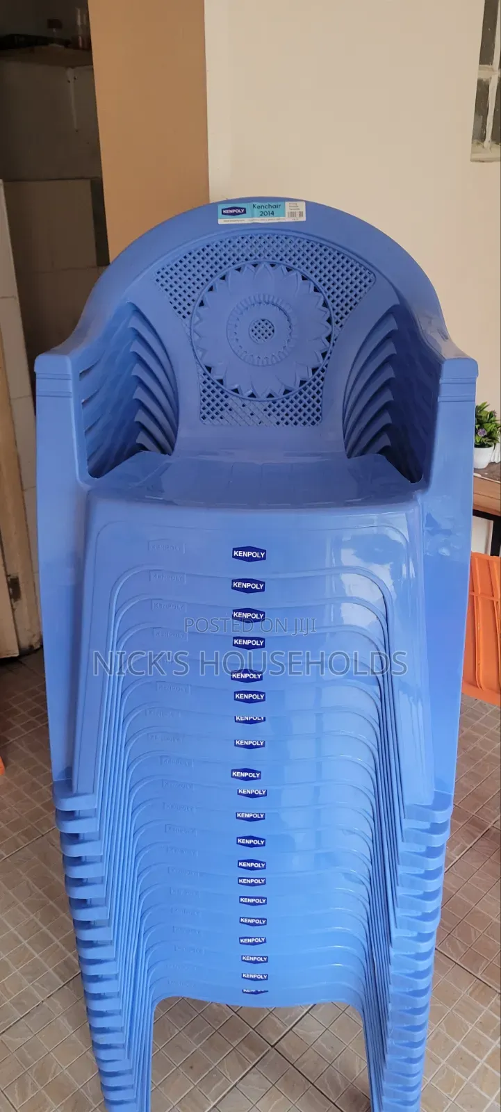 Kenpoly Plastic Chairs With Arms