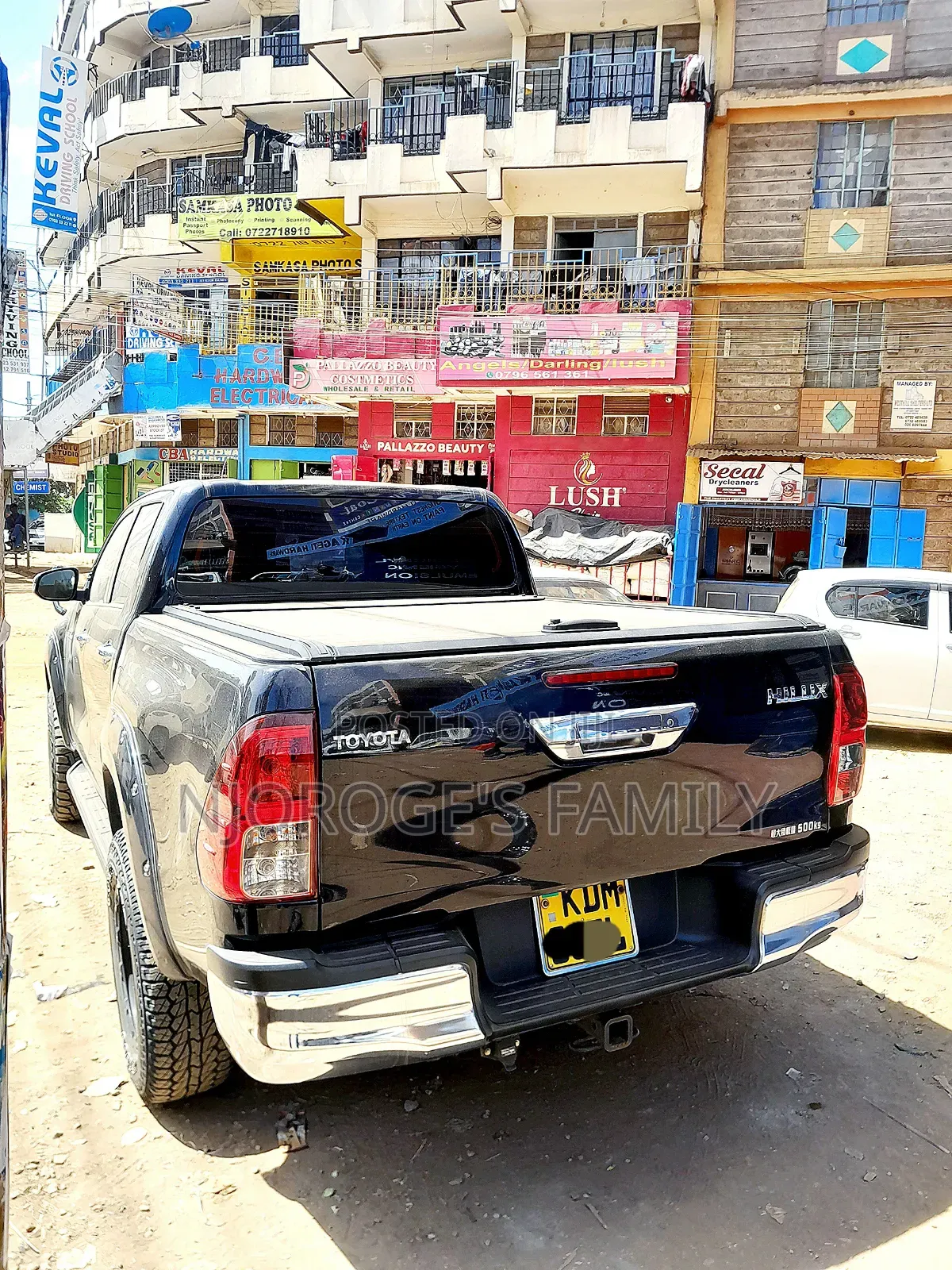 Toyota Hilux 2018 Black