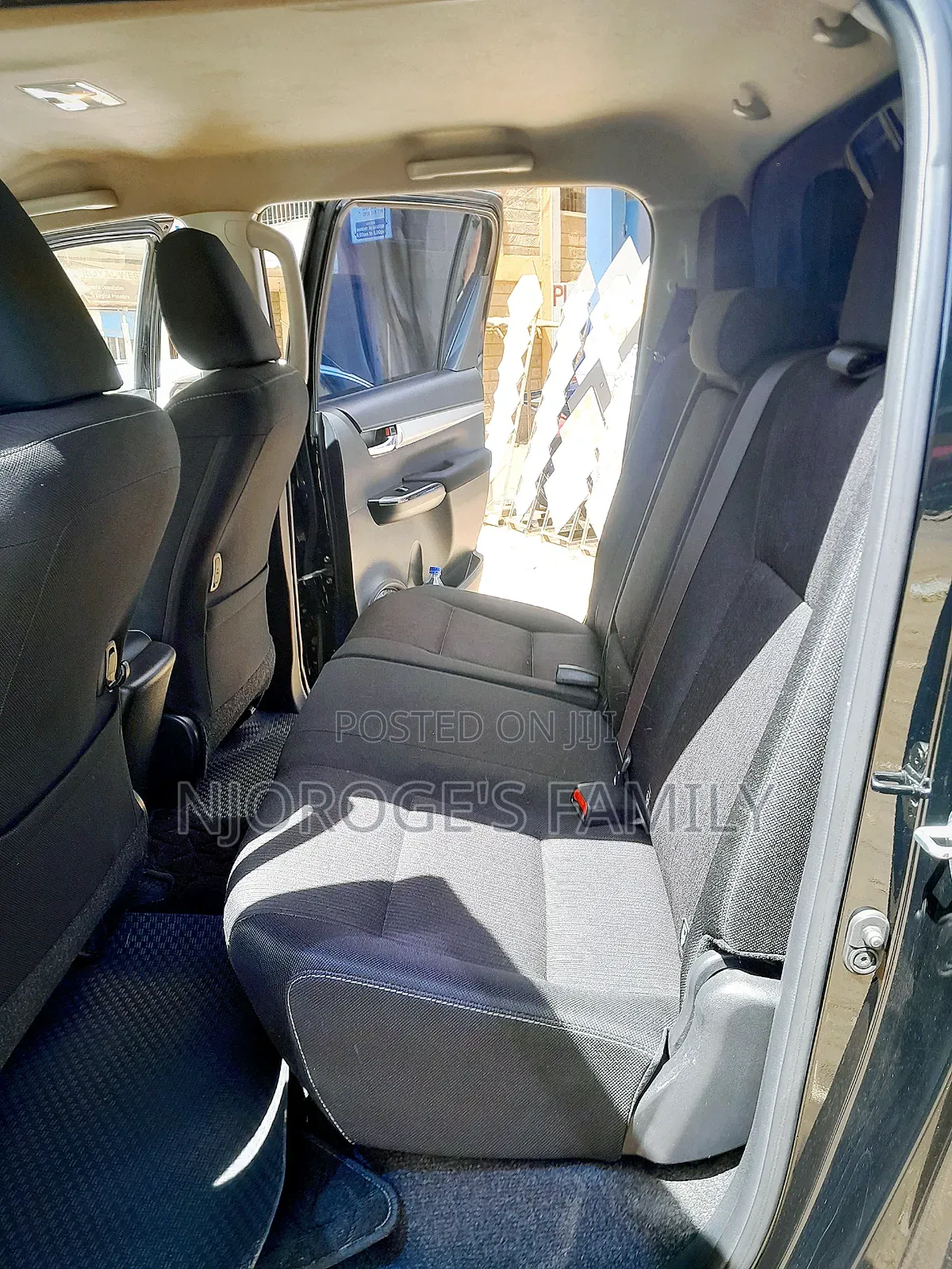 Toyota Hilux 2018 Black
