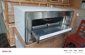 Single Decker Oven, With Two Trays.