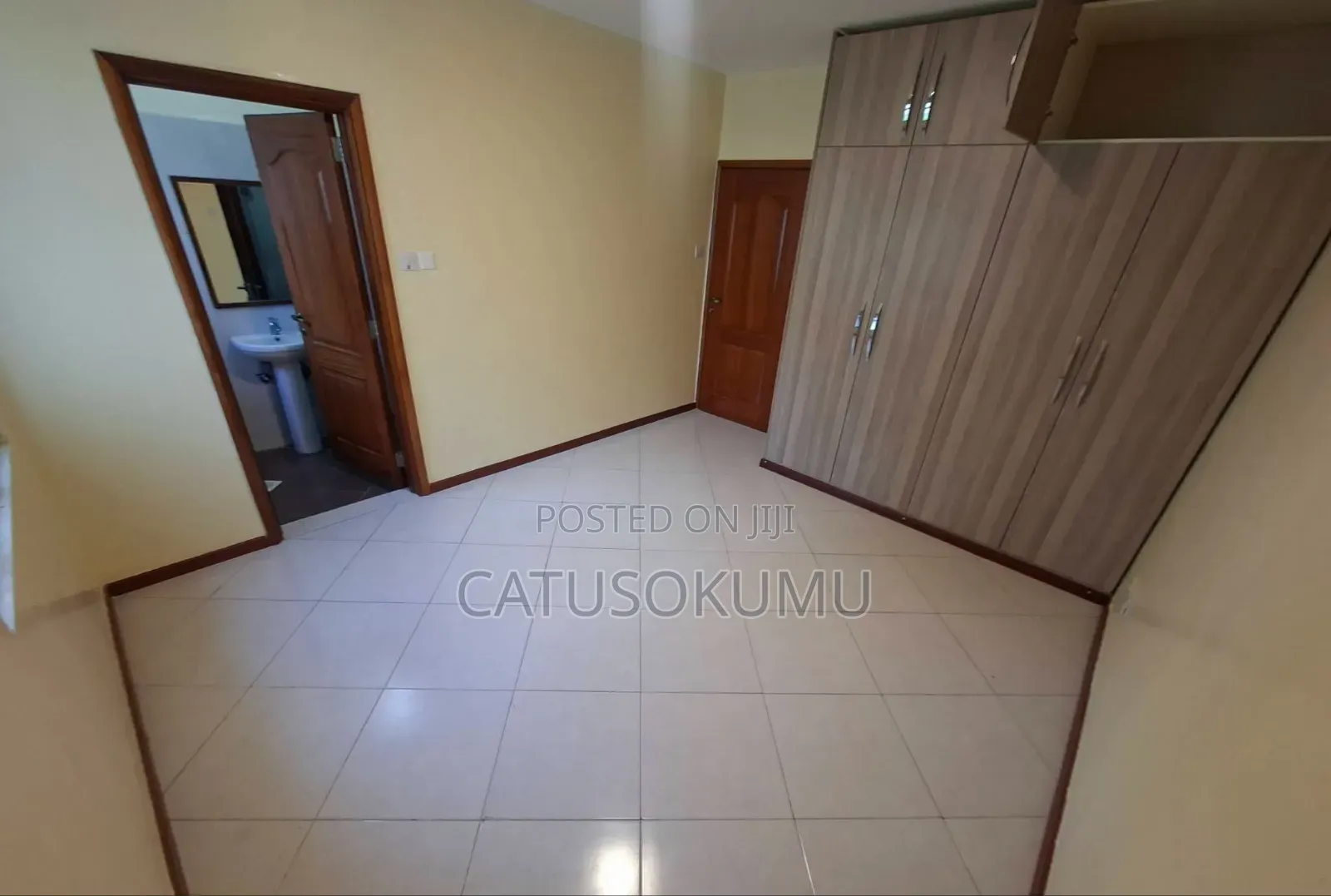 6bdrm Maisonette in Syokimau, Gateway Mall Area for rent