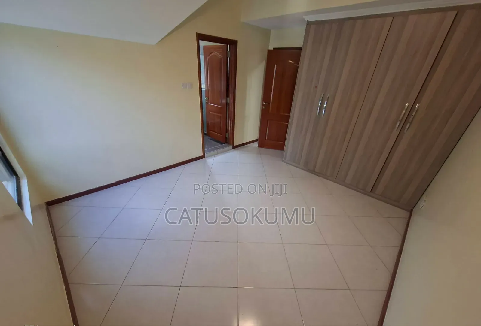 6bdrm Maisonette in Syokimau, Gateway Mall Area for rent