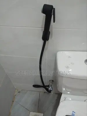 Plumber-Arabic Showers Installation