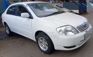 Toyota Corolla 2004 White