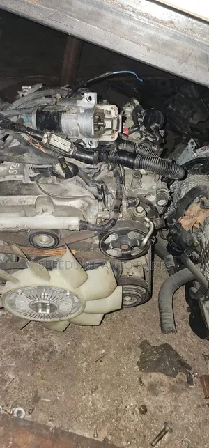 L8 Mazda Bongo Complete Engine With Gearbox