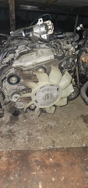L8 Mazda Bongo Complete Engine With Gearbox