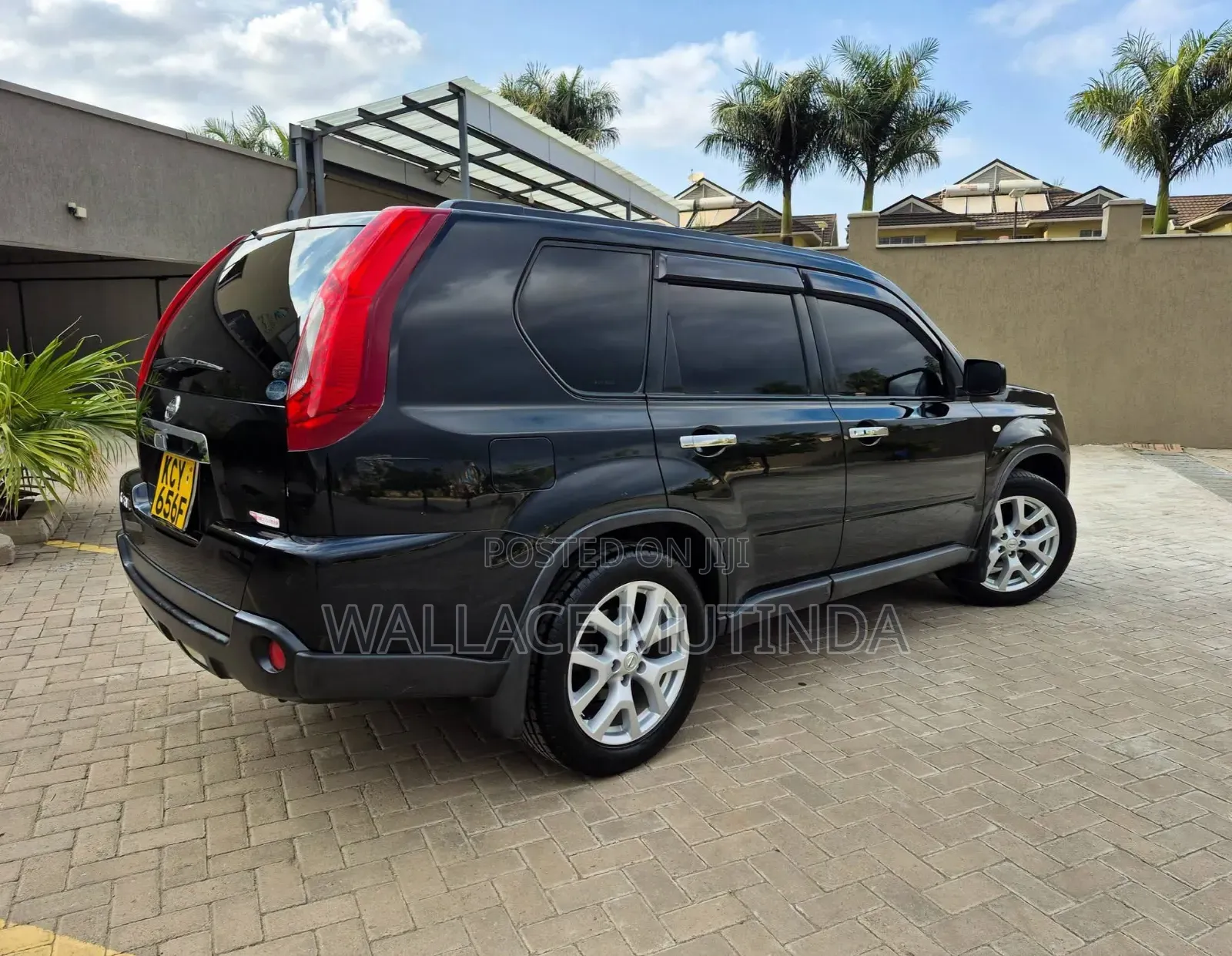 Nissan X-Trail 2013 Black