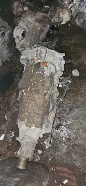 Subaru SHJ Gearbox