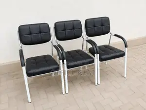 Modern Black Visitors Office Chair With Armrest