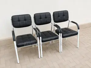 Modern Black Visitors Office Chair With Armrest