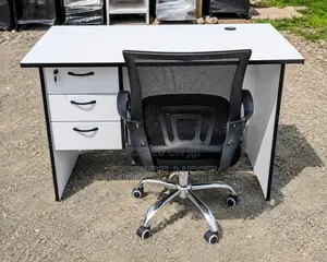 Modern Office Desk Mesh Executive Office Chair