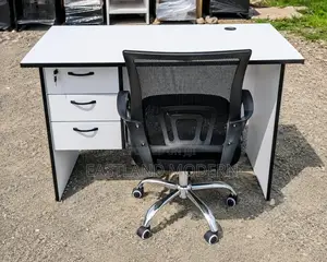 Modern Office Desk Mesh Executive Office Chair