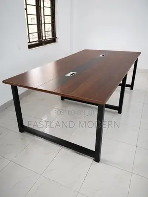 Executive Office Meeting Chair