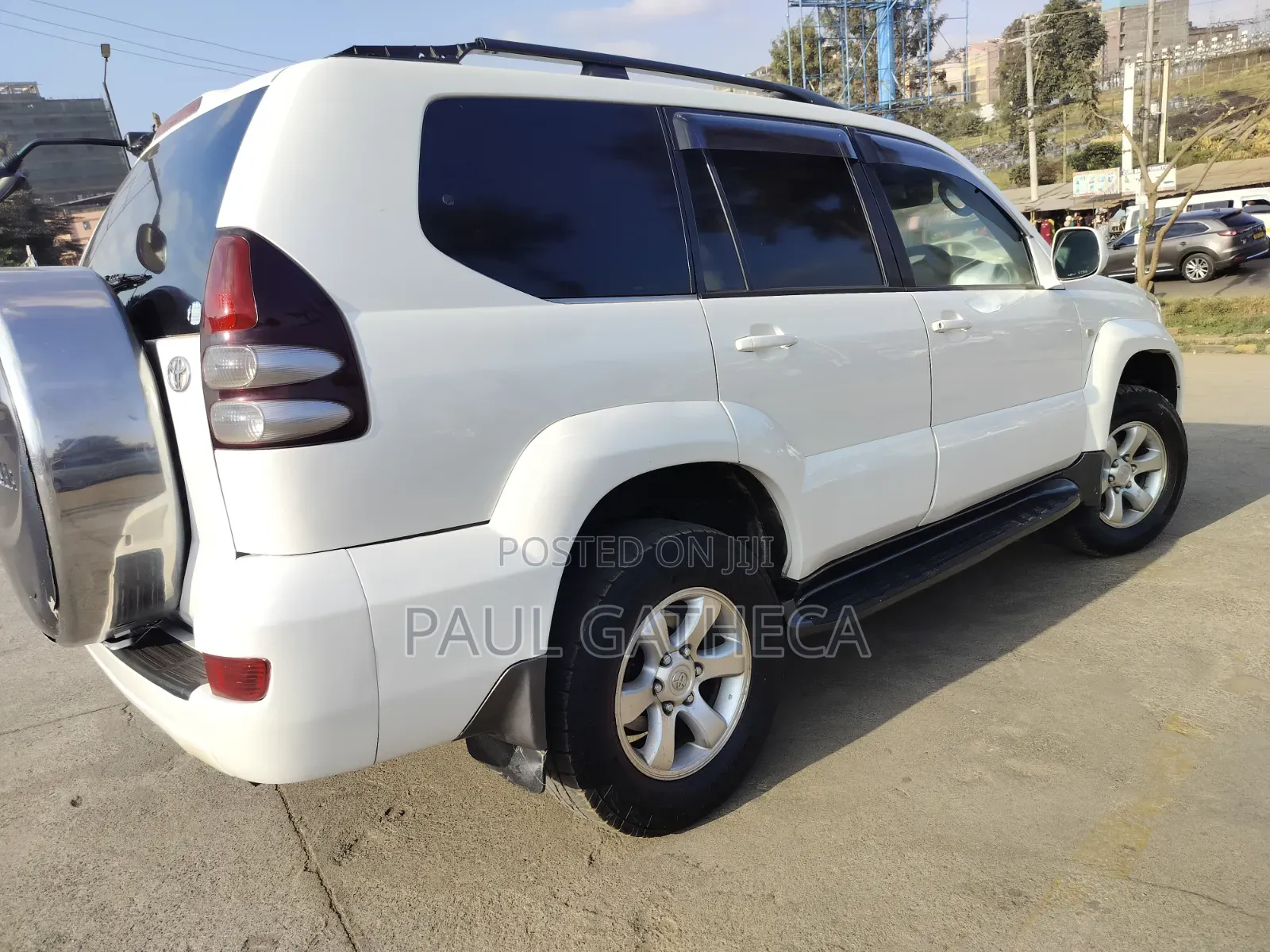 Toyota Land Cruiser Prado 2006 White