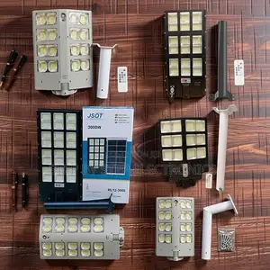 Dustproof Housing 100W,2000W,3000W Solar Street Lights Wholesale
