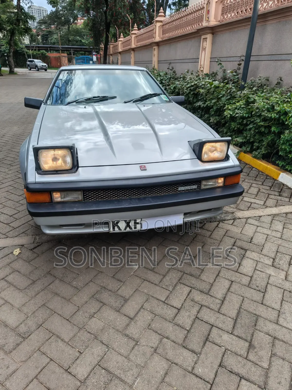 Toyota Celica 1985 Silver