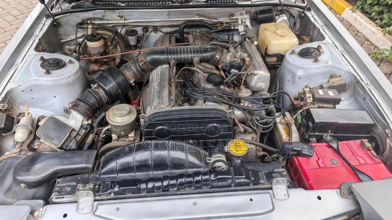Toyota Celica 1985 Silver