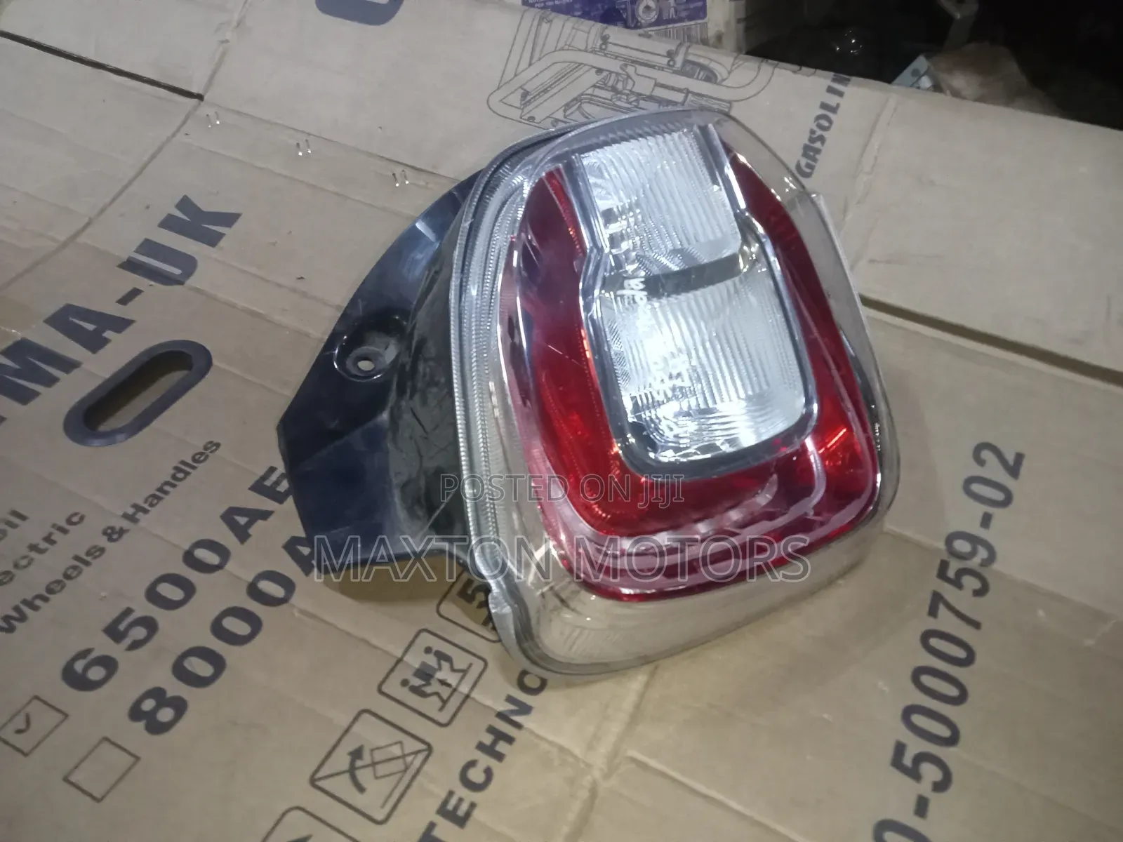 Passo Moda Taillight Clear