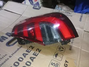 Toyota Noah 2020 Zr90 Taillight