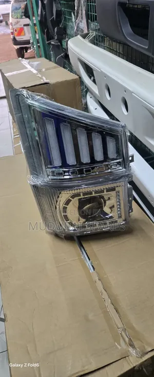Isuzu NMR,NQR, Frr90 Led Headlight and Corner Light