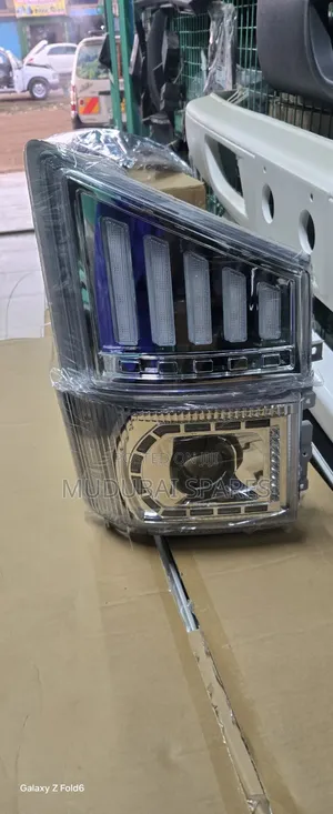 Isuzu NMR,NQR, Frr90 Led Headlight and Corner Light