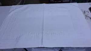 White Cotton Hotel Bathroom Mats