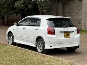 Toyota Corolla RunX 2004 White