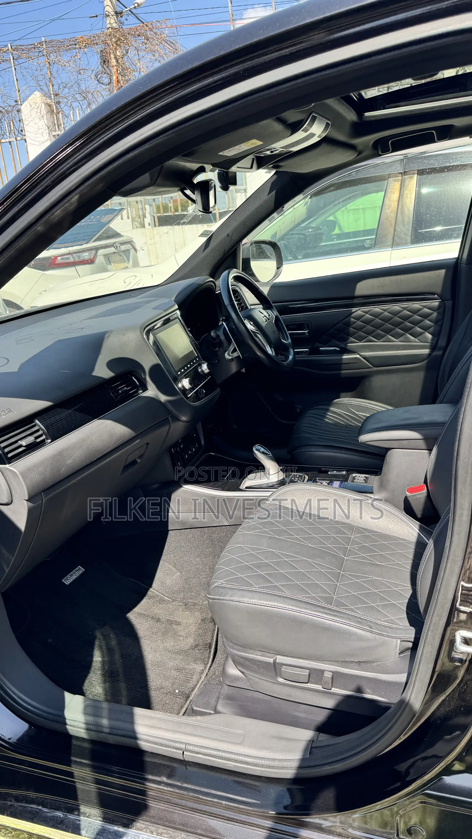 Mitsubishi Outlander 2020 Brown