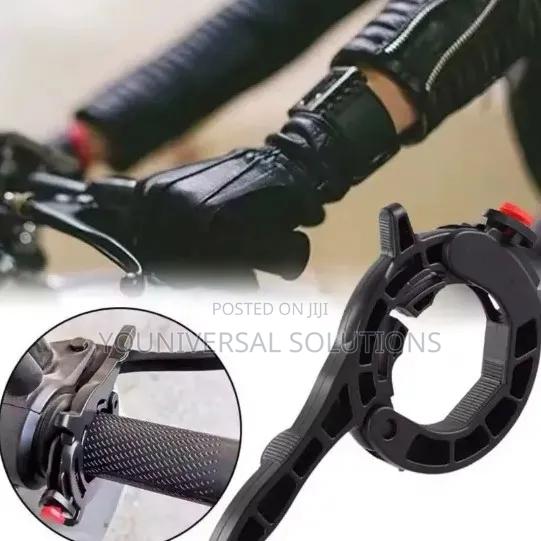 Motorcycle Throttle Cruise Conttol Lock - thumbnail 2