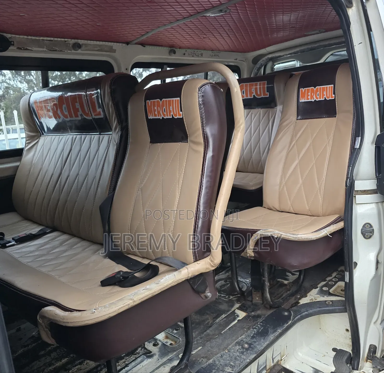 Toyota HiAce 2015 White