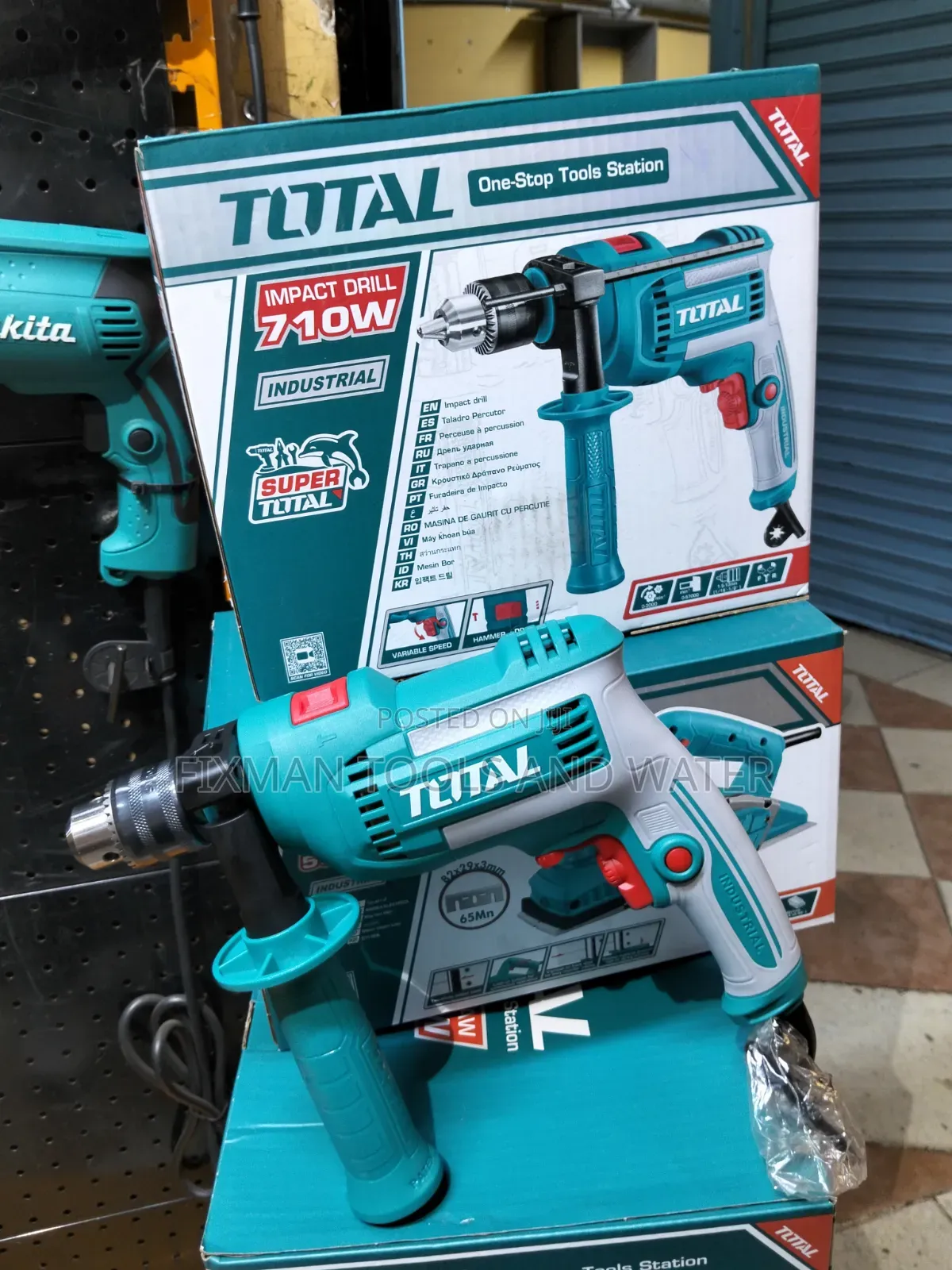 Total Drill 710 Watts 240 v 13 Mm Chunk Free Bits
