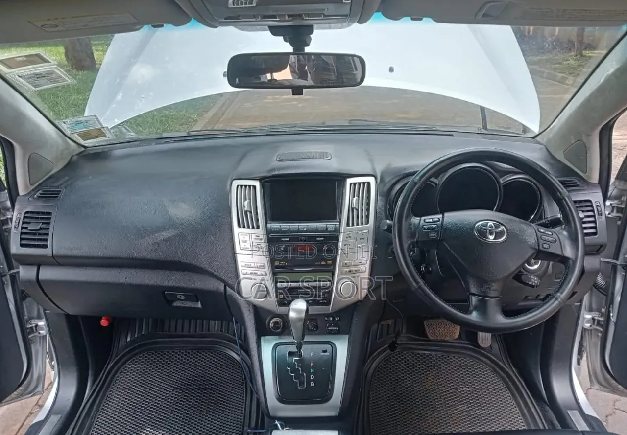 Toyota Harrier 2013 Silver