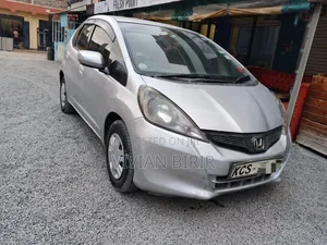 Honda Fit 2013 Silver